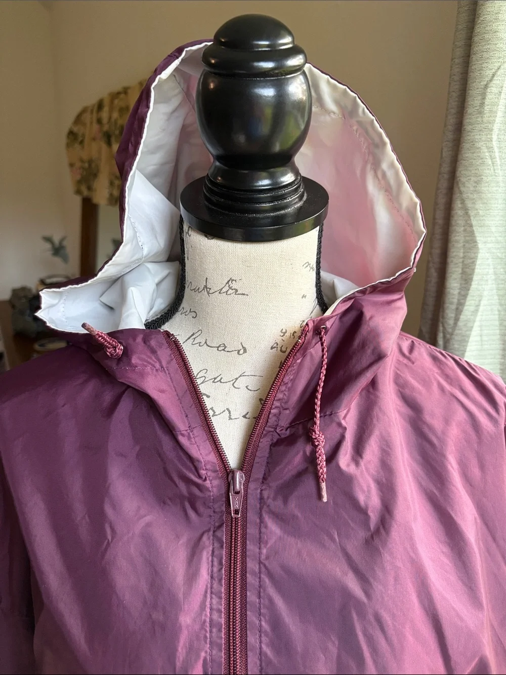 Vintage Maroon & White Hooded Windbreaker Pullover